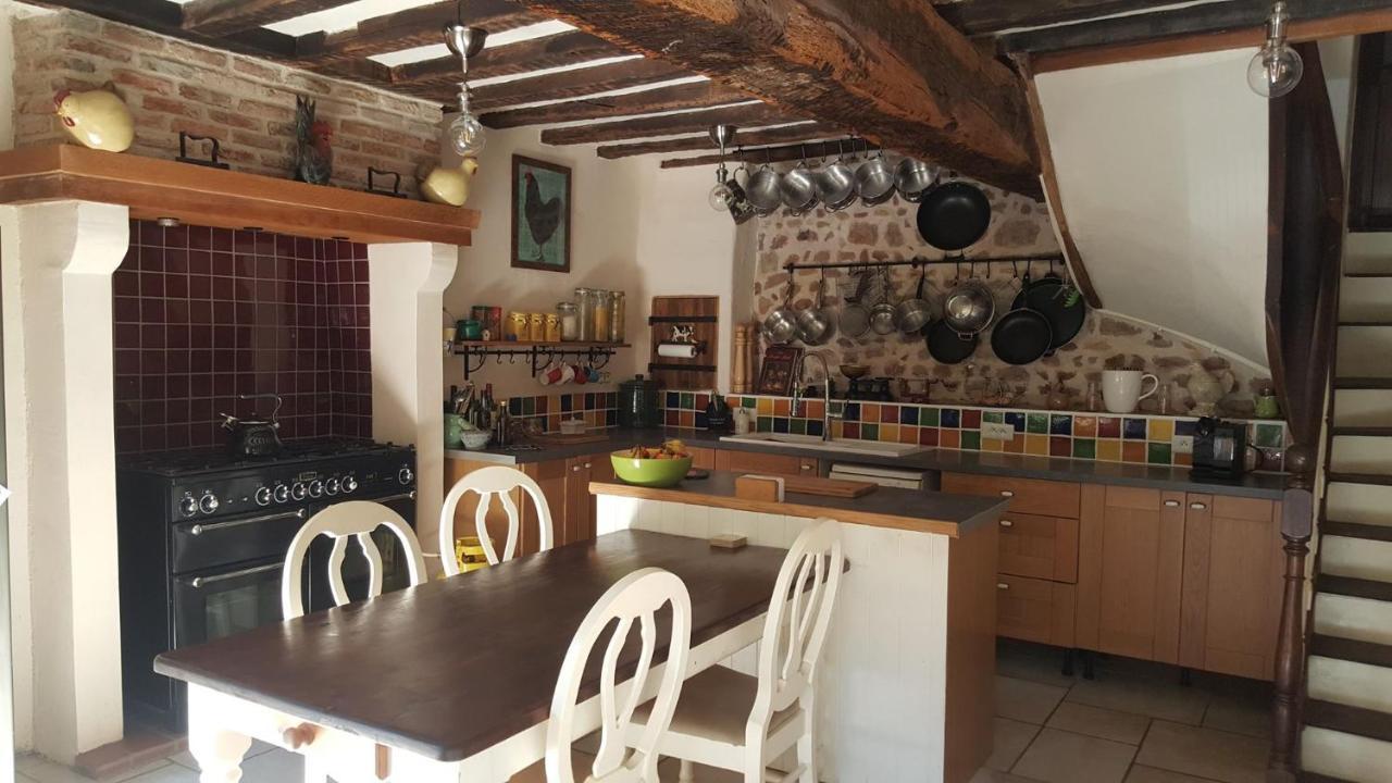 Chaillac Le Moulin Du Cluzeau Bed & Breakfast エクステリア 写真
